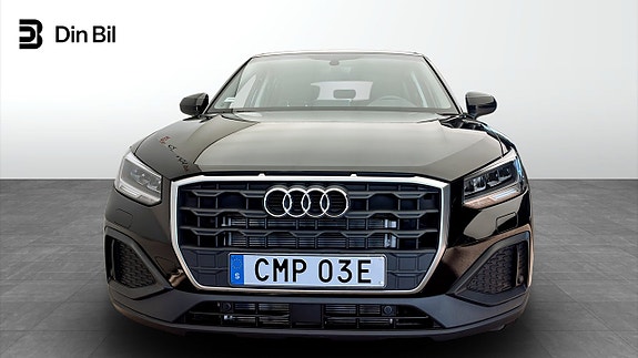 Audi Q2 4 of 12