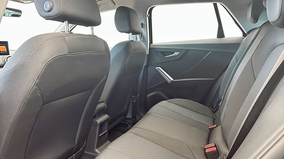 Audi Q2 11 of 12