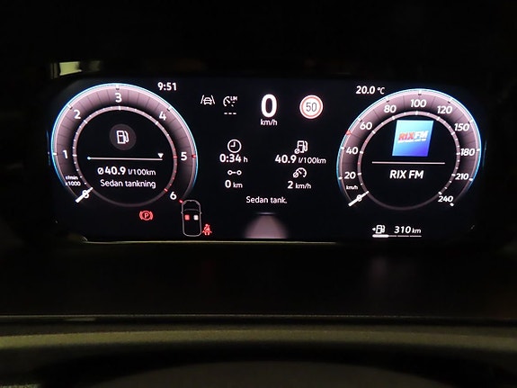 Volkswagen Caddy 10 of 17