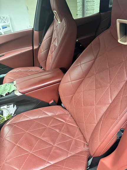 BMW iX 3 of 6