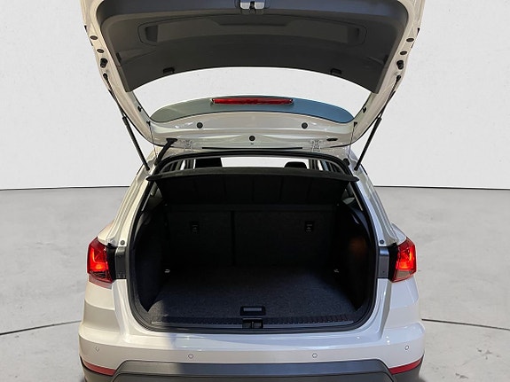 Seat Arona 14 of 15