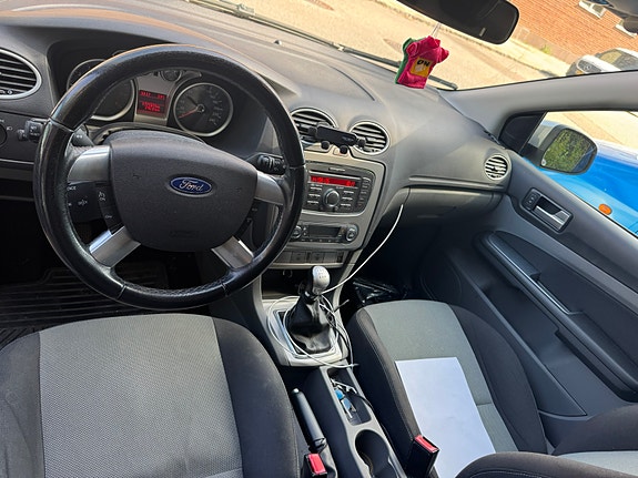 Ford Focus 6 of 9