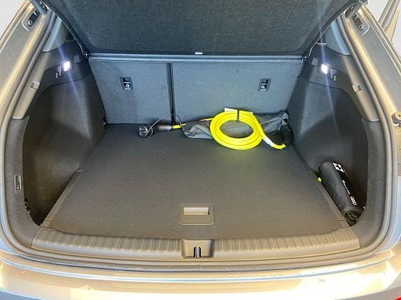Audi Q4 e-tron 13 of 14