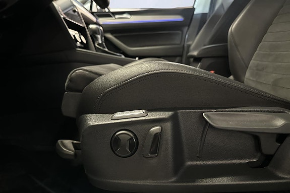 Volkswagen Passat 24 of 26