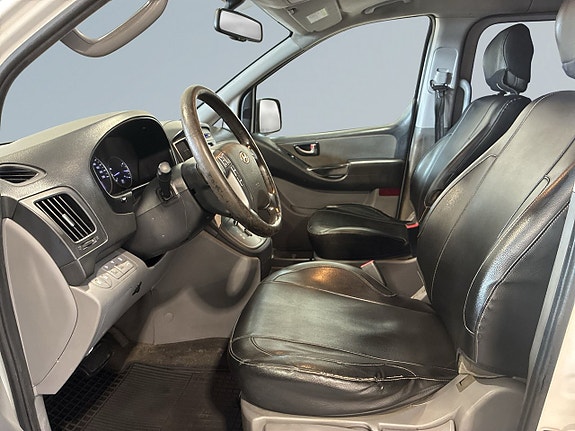 Hyundai H-1 7 of 21