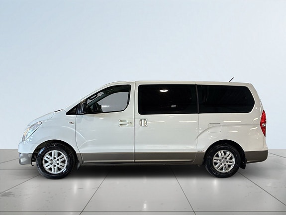 Hyundai H-1 3 of 21