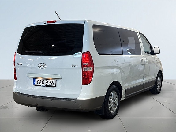Hyundai H-1 5 of 21