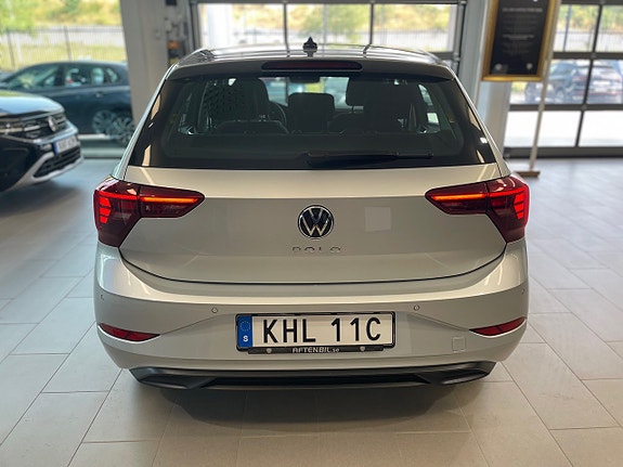 Volkswagen Polo 6 of 17