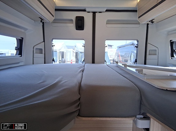 Adria Twin Axess 640 SL / Hydrauliska stödben / AC 16 of 21
