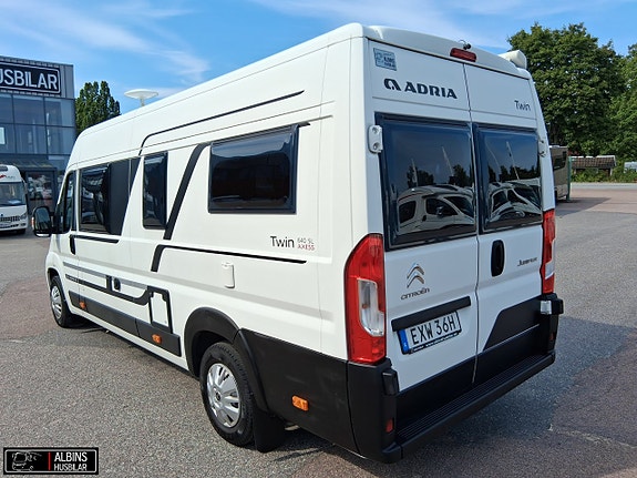 Adria Twin Axess 640 SL / Hydrauliska stödben / AC 20 of 21