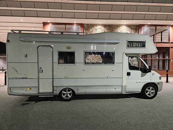 Fiat MIRAGE STELLE 2.8 JTD Luftfjädring-Solcell-Elpatron-Nybesiktigad-Fukttestad 4 of 30