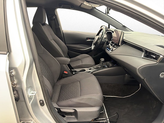 Toyota Corolla 22 of 28