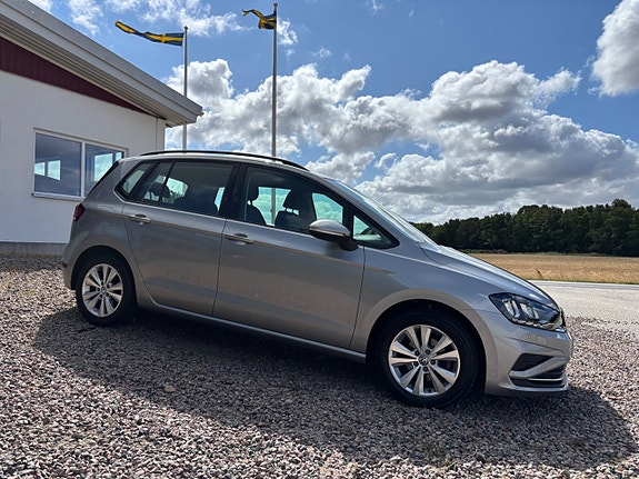 Volkswagen Golf Sportsvan 7 of 7