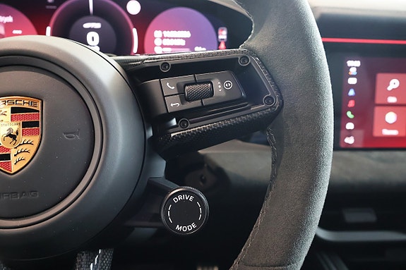 Porsche Macan GTS 18 of 20