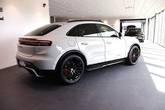 Porsche Macan GTS 6 of 20