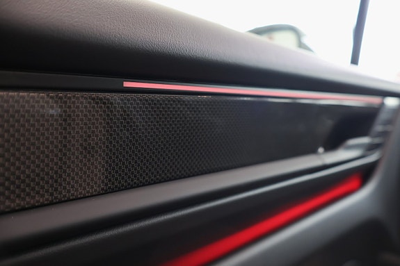 Porsche Macan GTS 16 of 20