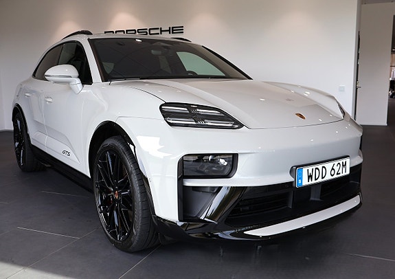Porsche Macan GTS 4 of 20