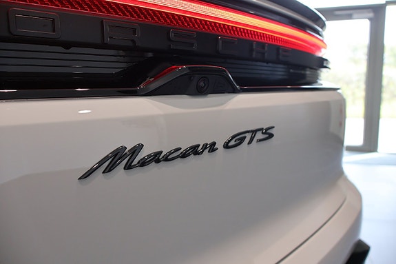 Porsche Macan GTS 8 of 20