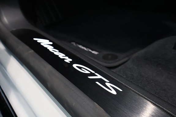 Porsche Macan GTS 14 of 20
