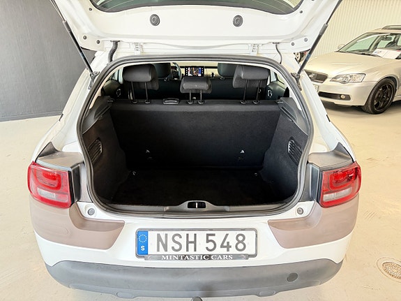 Citroen C4 Cactus 11 of 24