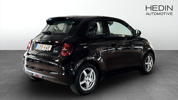 Fiat 500 2 of 9