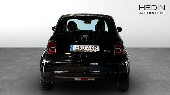 Fiat 500 7 of 9