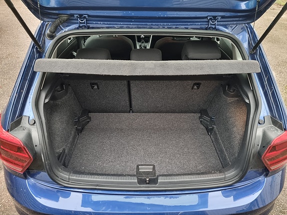 Volkswagen Polo 10 of 10