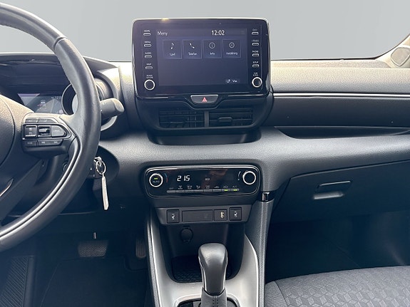 Toyota Yaris 10 of 14