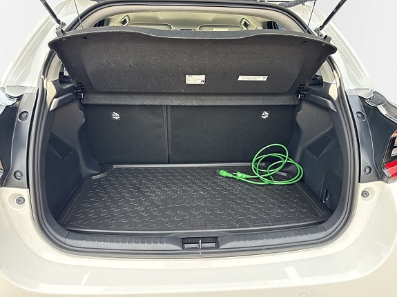 Toyota Yaris 14 of 14