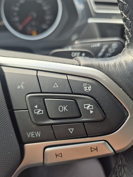 Volkswagen Tiguan 14 of 18