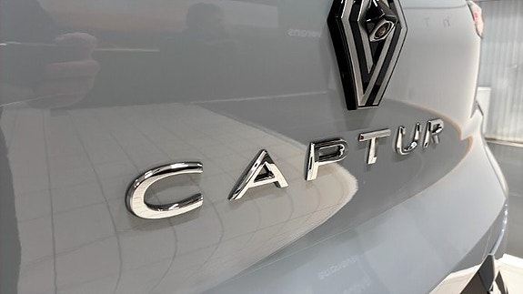 Renault Captur 27 of 27