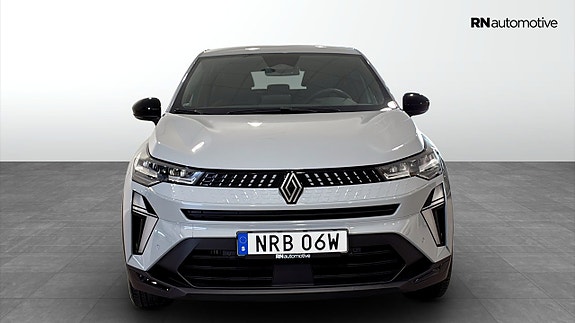 Renault Captur 6 of 26