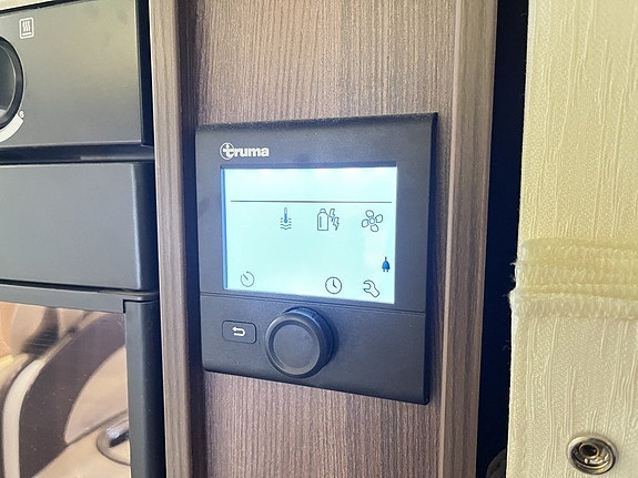 Bürstner NEXXO 720 (Solcell+AC+TRUMA+4 000kg+Ugn+Långbäddar) 26 of 30