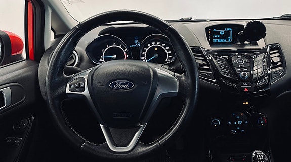 Ford Fiesta 11 of 12