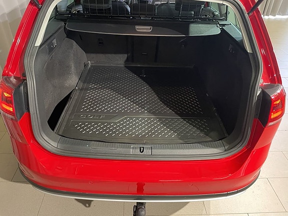 Volkswagen Golf Alltrack 7 of 20