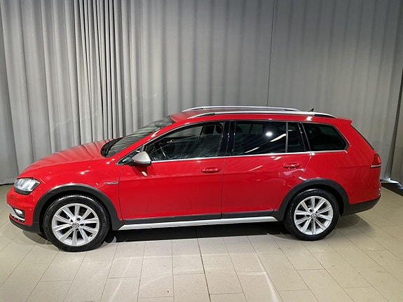 Volkswagen Golf Alltrack 3 of 20