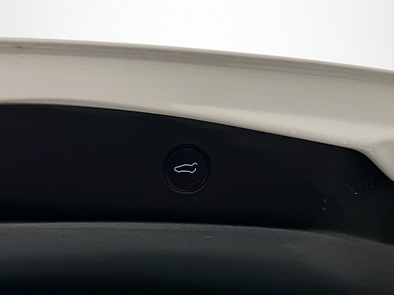Tesla Model 3 29 of 30