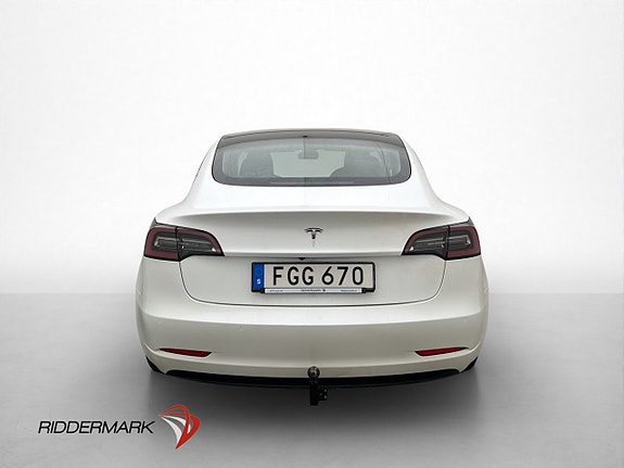 Tesla Model 3 8 of 30