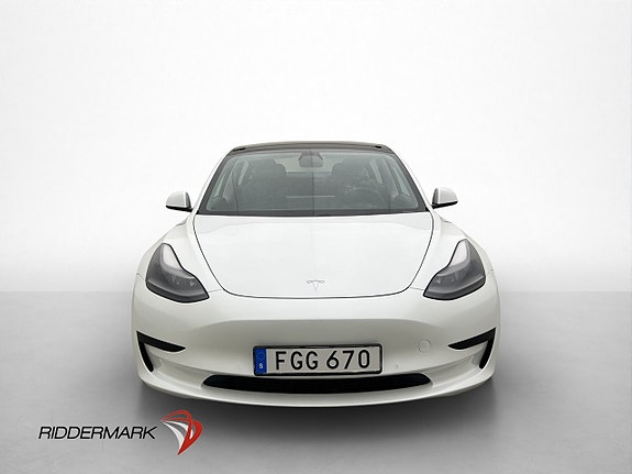 Tesla Model 3 3 of 30