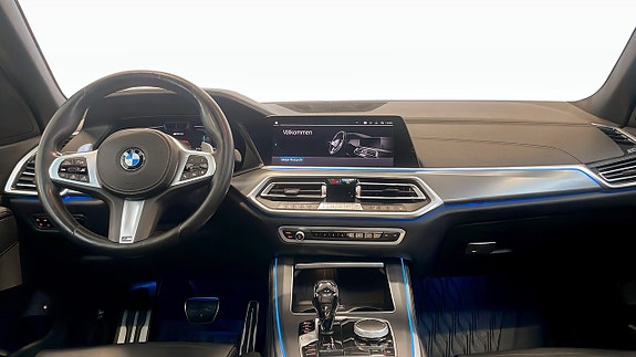 BMW X5 4 of 11
