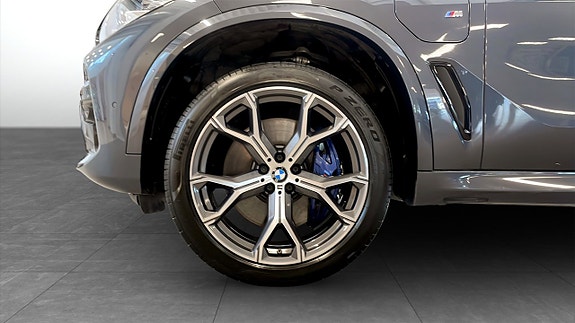 BMW X5 9 of 11