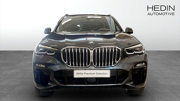 BMW X5 8 of 11