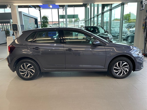 Volkswagen Polo 4 of 17