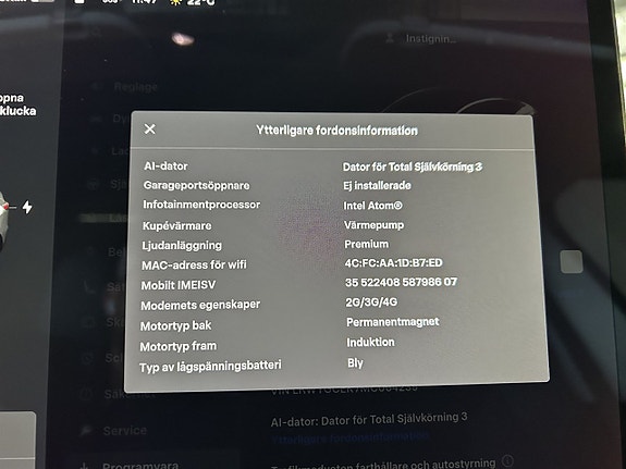 Tesla Model Y 22 of 24