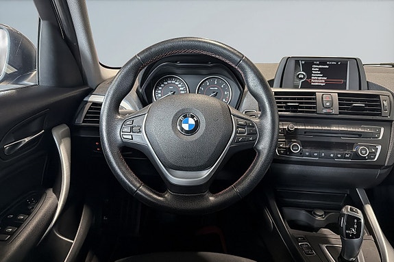 BMW 118d 11 of 17