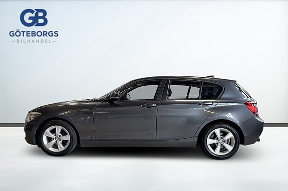 BMW 118d 3 of 17