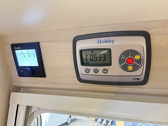 Hobby T70 GQ SIESTA (Drag+Solcell+3 500kg+TRUMA) 22 of 25