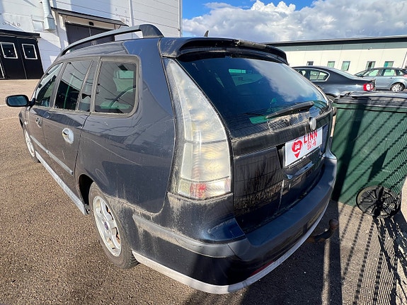 Saab 9-3 4 of 6