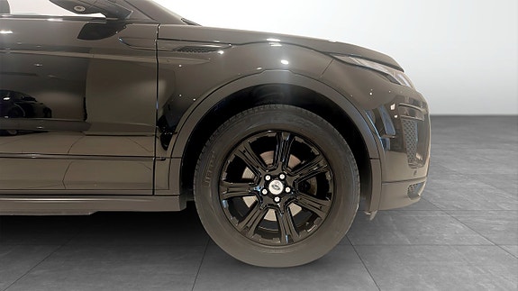 Land Rover Range Rover Evoque 9 of 9