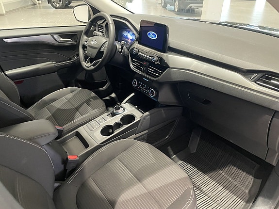 Ford Kuga 7 of 13